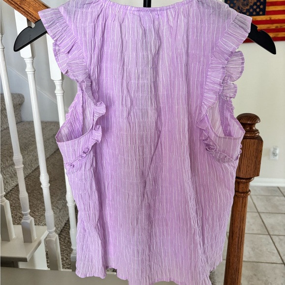 Steve Madden Lilac Textured Ruffle-Sleeve Button Front Top - Picture 2 of 3
